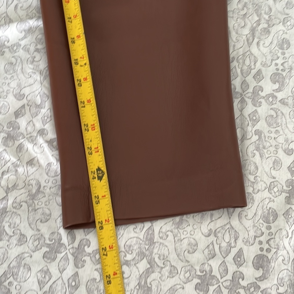 Wilfred x Aritzia brown vegan leather high rise pleated pants size 00 - Picture 7 of 11